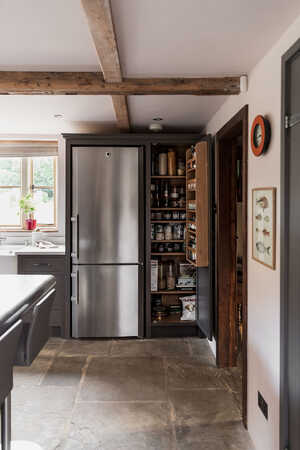 Warm & Inviting Cotswold Cottage20.jpg