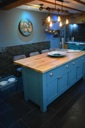 A Freestanding Kitchen Island to Match the Everhot cooker14.jpg