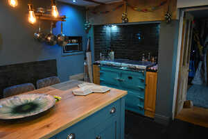 A Freestanding Kitchen Island to Match the Everhot cooker08.jpg