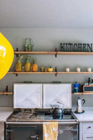 Contemporary Kitchen in Tunbridge Wells05.jpg
