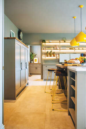 Contemporary Kitchen in Tunbridge Wells02.jpg