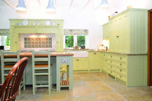 Classic Farmhouse Kitchen09.jpg