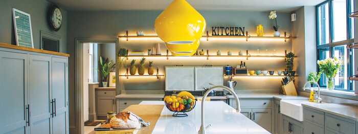 Modern kitchen design by Unfitted