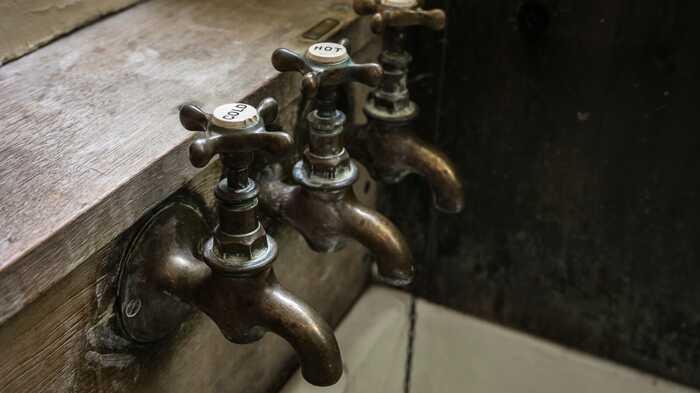 bronze taps