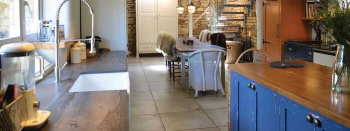 tile flooring kitchen